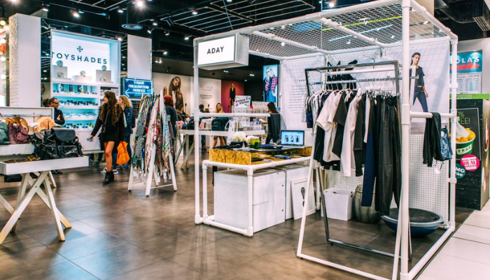 Taking advantage of little pop-up stores in different areas